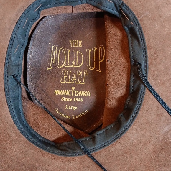 Vintage Mens MINNETONKA Brown Leather Cowboy Hat, The Fold Up Hat - Picture 2 of 6